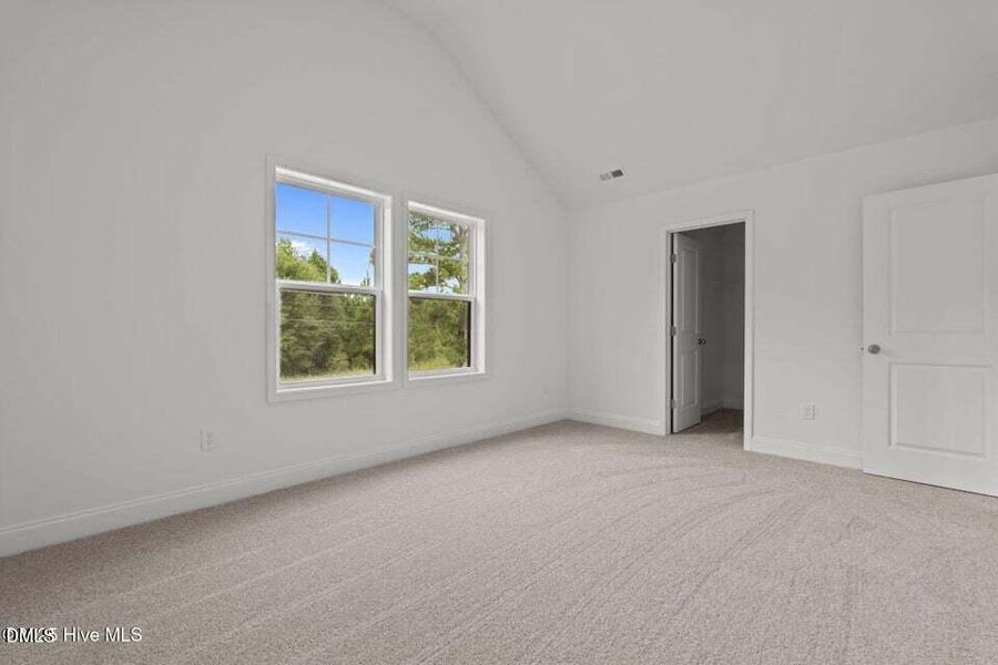 20250919205833921457000000-o 20250919205833921457000000-o