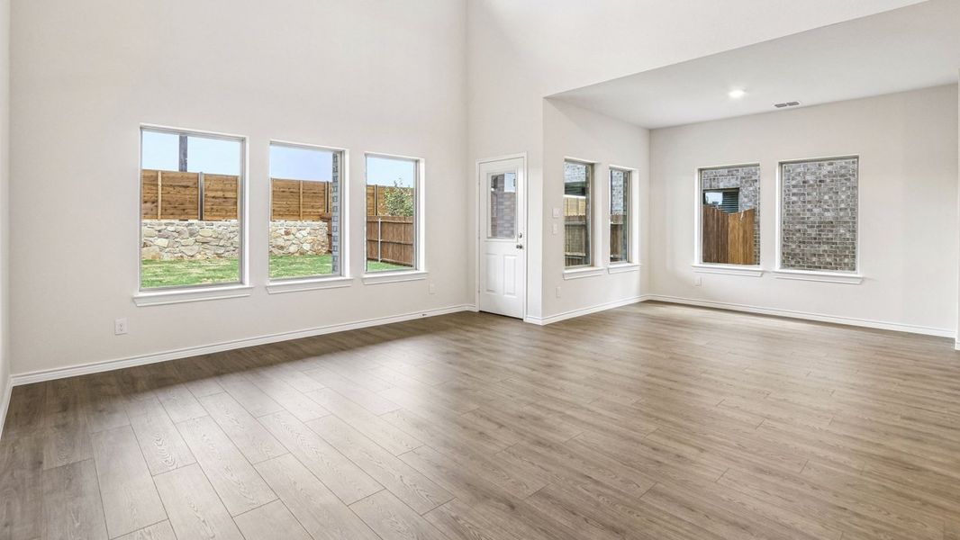 Spacious, unfurnished interior of a new home in Silverado, Aubrey (Image 5). Spacious, unfurnished interior of a new home in Silverado, Aubrey (Image 5).