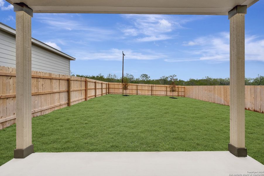 Exterior details and patio area of a home in Paloma Park, Converse (Image 28).