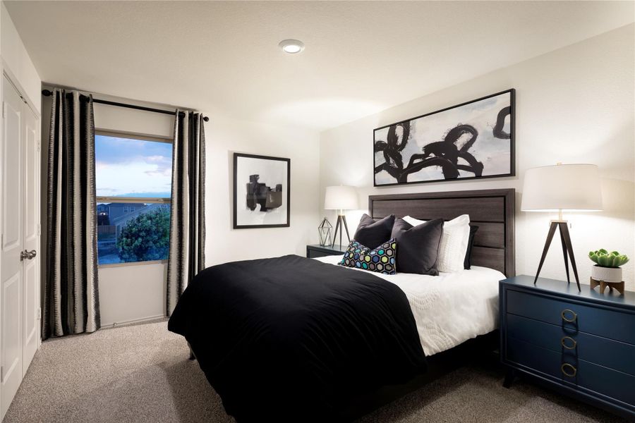 Furnished interior view inside a new home in Woodfield Preserve, Georgetown (Image 5).