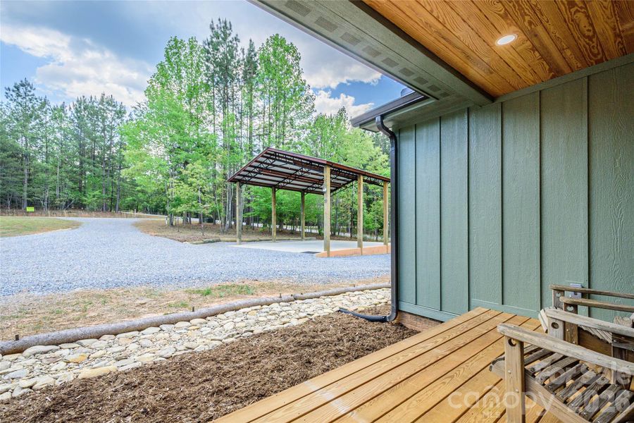 Exterior details and patio area of a home in , Rutherfordton (Image 34).