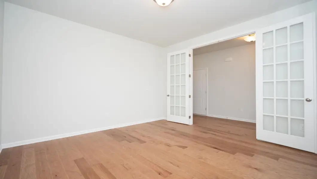Representative unfurnished interior of a home built from the GLYNN by D.R. Horton in Waterbridge, Myrtle Beach (Image 13). Representative unfurnished interior of a home built from the GLYNN by D.R. Horton in Waterbridge, Myrtle Beach (Image 13).