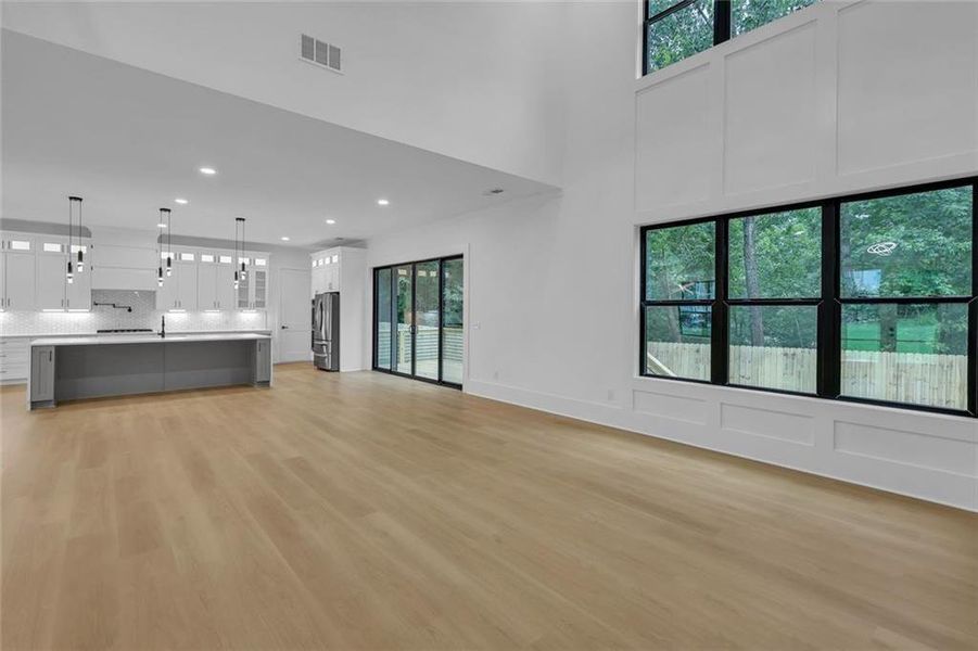 Spacious, unfurnished interior of a new home in , Snellville (Image 28). Spacious, unfurnished interior of a new home in , Snellville (Image 28).