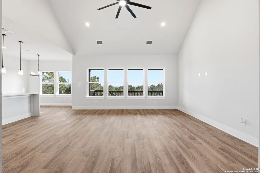 Spacious, unfurnished interior of a new home in , Spring Branch (Image 29). Spacious, unfurnished interior of a new home in , Spring Branch (Image 29).