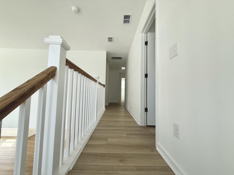 Spacious, unfurnished interior of a new home in , Summerville (Image 22).