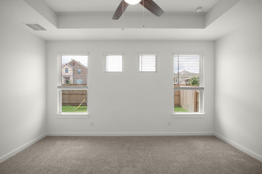 Spacious, unfurnished interior of a new home in The Grove at Blackhawk, Pflugerville (Image 72). Spacious, unfurnished interior of a new home in The Grove at Blackhawk, Pflugerville (Image 72).