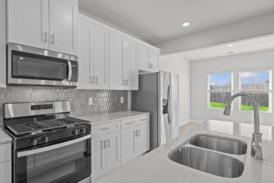 Furnished interior view inside a new home in Creek Ridge - Heritage Collection, Spartanburg (Image 7). Furnished interior view inside a new home in Creek Ridge - Heritage Collection, Spartanburg (Image 7).