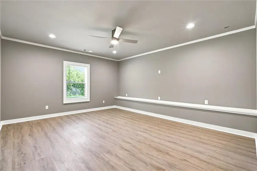 Spacious, unfurnished interior of a new home in Conner Farm, Dawsonville (Image 14).
