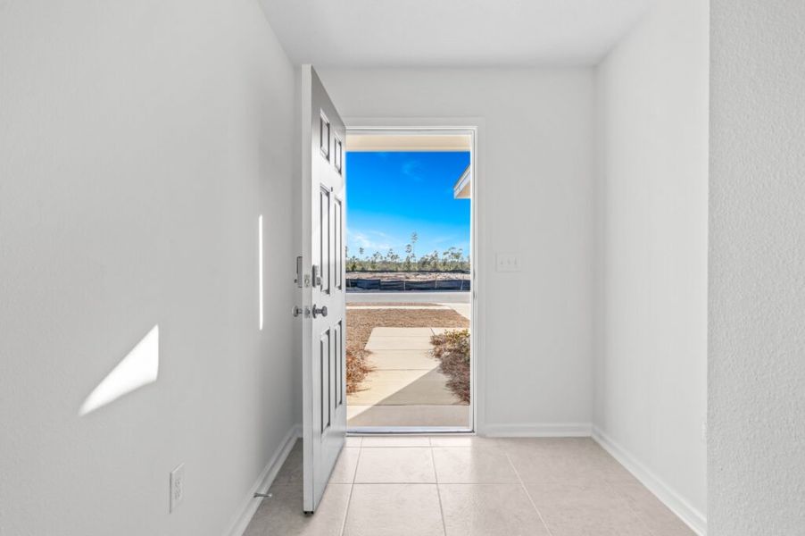 Spacious, unfurnished interior of a new home in Salt Creek At Mexico Beach, Mexico Beach (Image 10).