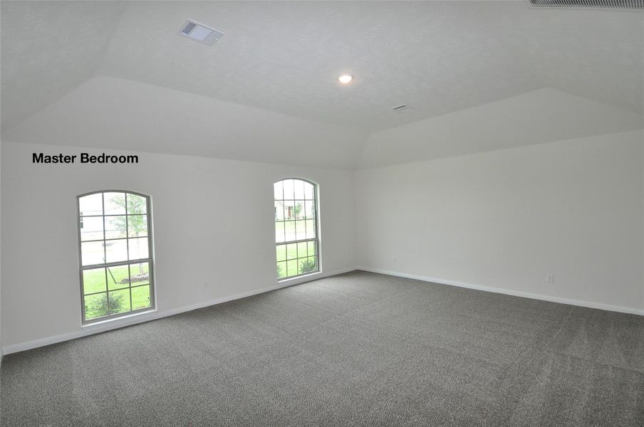 Spacious, unfurnished interior of a new home in , League City (Image 33).