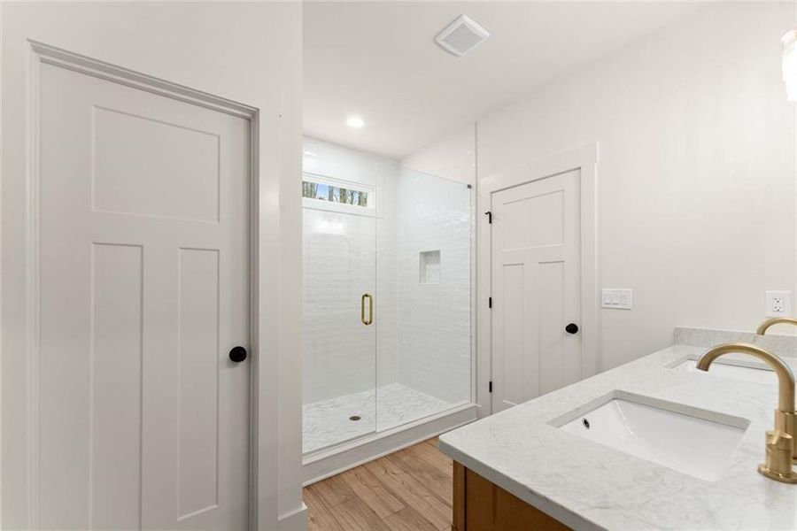 Furnished interior view inside a new home in , Cleveland (Image 9).