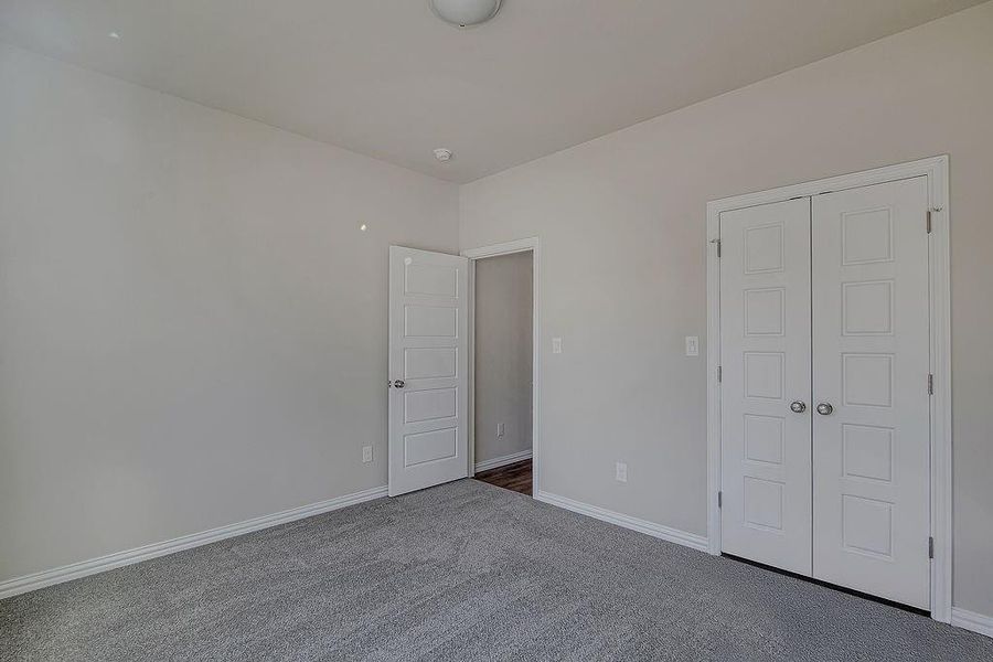 Spacious, unfurnished interior of a new home in , Fort Worth (Image 19).