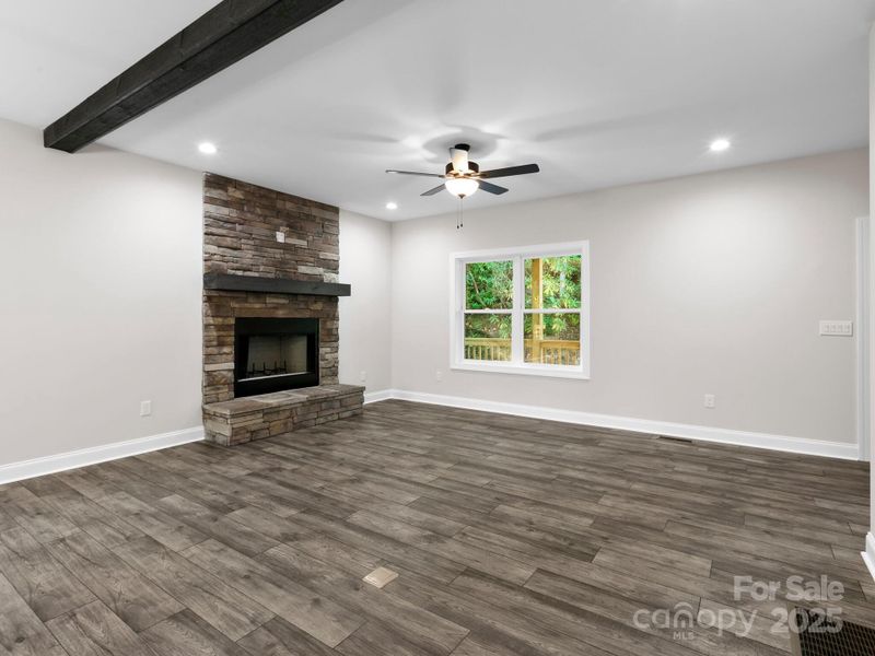 Spacious, unfurnished interior of a new home in , Black Mountain (Image 13).