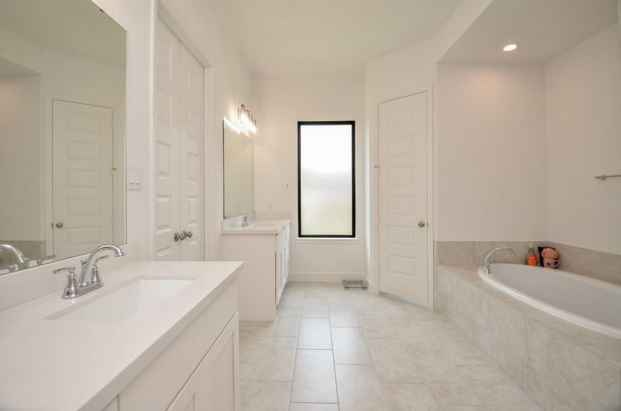 Furnished interior view inside a new home in Escondido, Magnolia (Image 15).