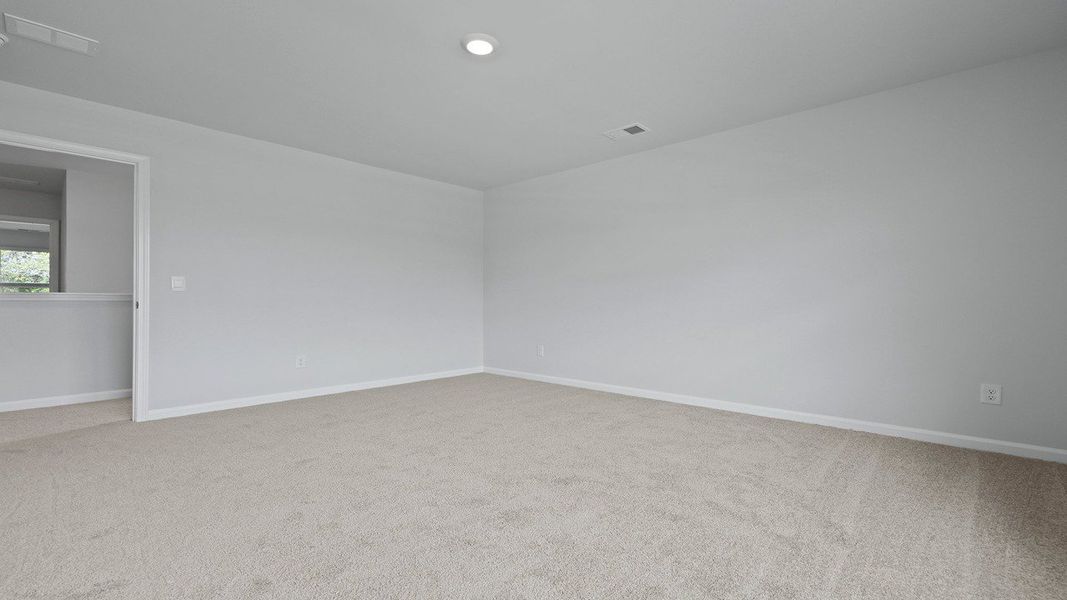 Spacious, unfurnished interior of a new home in Lakeview at Kitfield, Moncks Corner (Image 25).