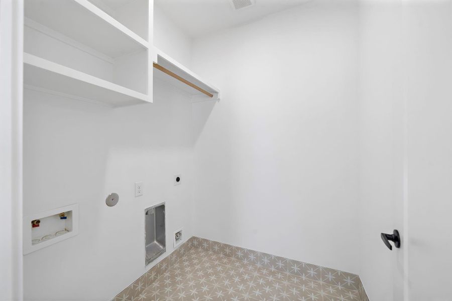 Spacious, unfurnished interior of a new home in , Houston (Image 31). Spacious, unfurnished interior of a new home in , Houston (Image 31).