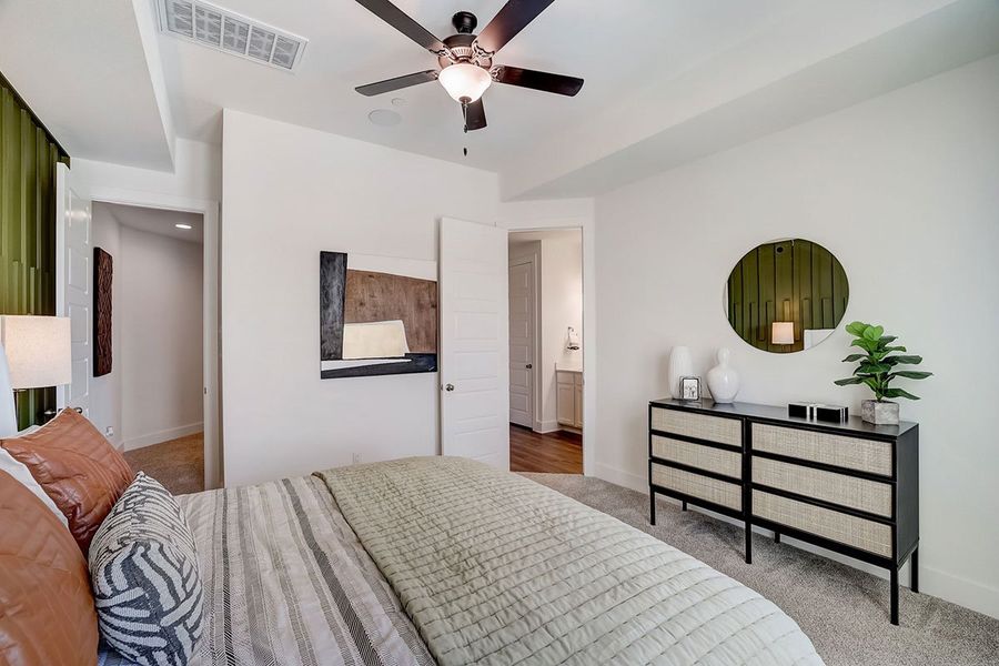Representative furnished interior of a home built from the Comal by Pacesetter Homes in Avery Centre, Round Rock (Image 28).