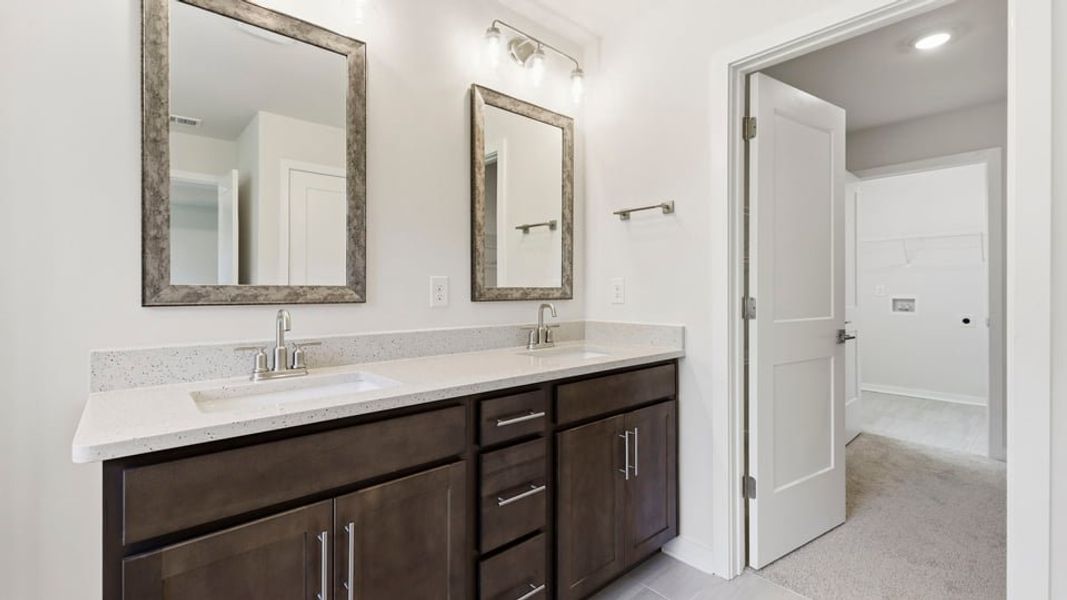 Furnished interior view inside a new home in Sycamore Cove, Woodruff (Image 10).