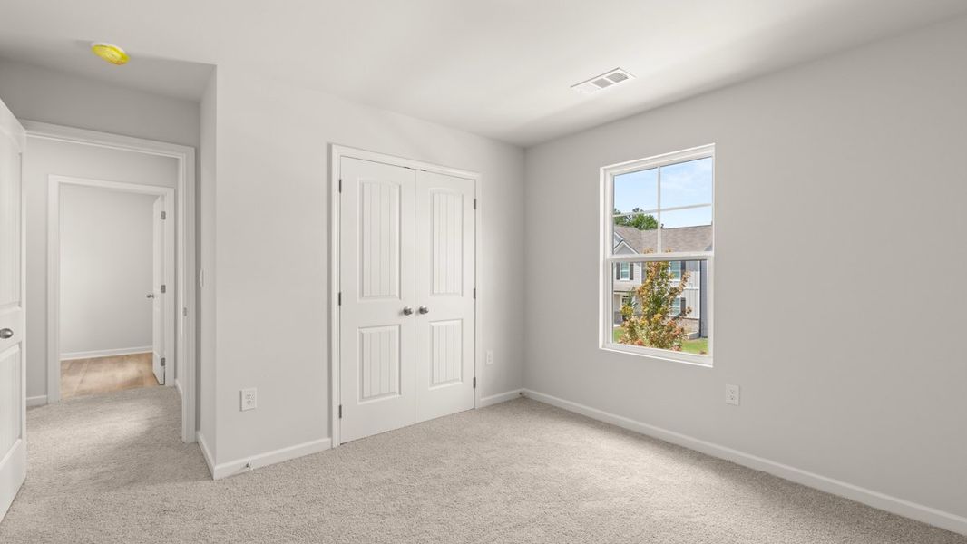 Representative unfurnished interior of a home built from the Baker ll by D.R. Horton in Braselton Village, Braselton (Image 29).