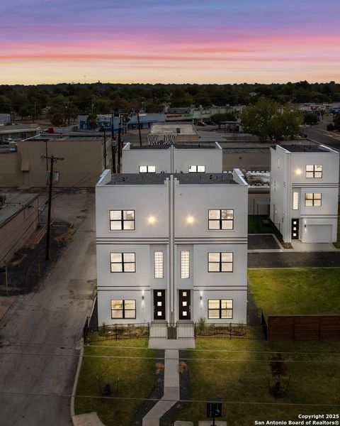 Image 25 of a home in .