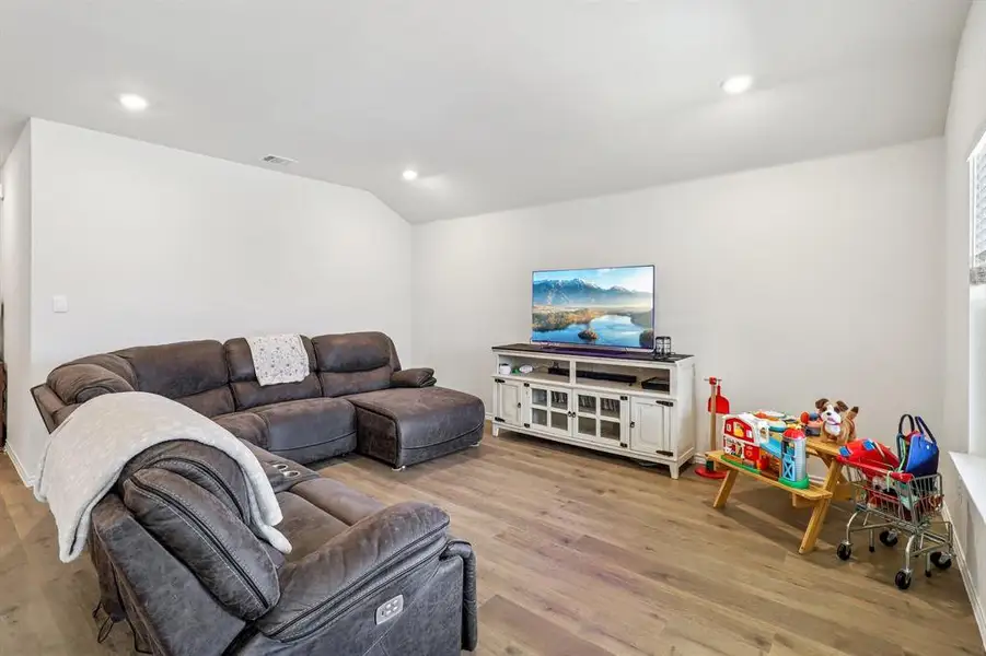 Furnished interior view inside a new home in Creeks at Burnett Trail, Canton (Image 12). Furnished interior view inside a new home in Creeks at Burnett Trail, Canton (Image 12).
