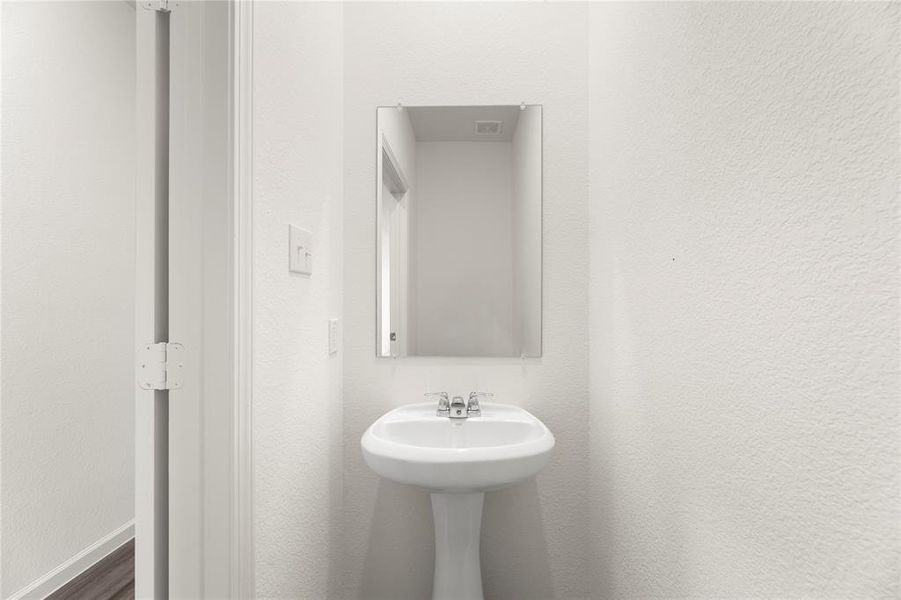 Image 27 of a home in Monticello Park. Image 27 of a home in Monticello Park.