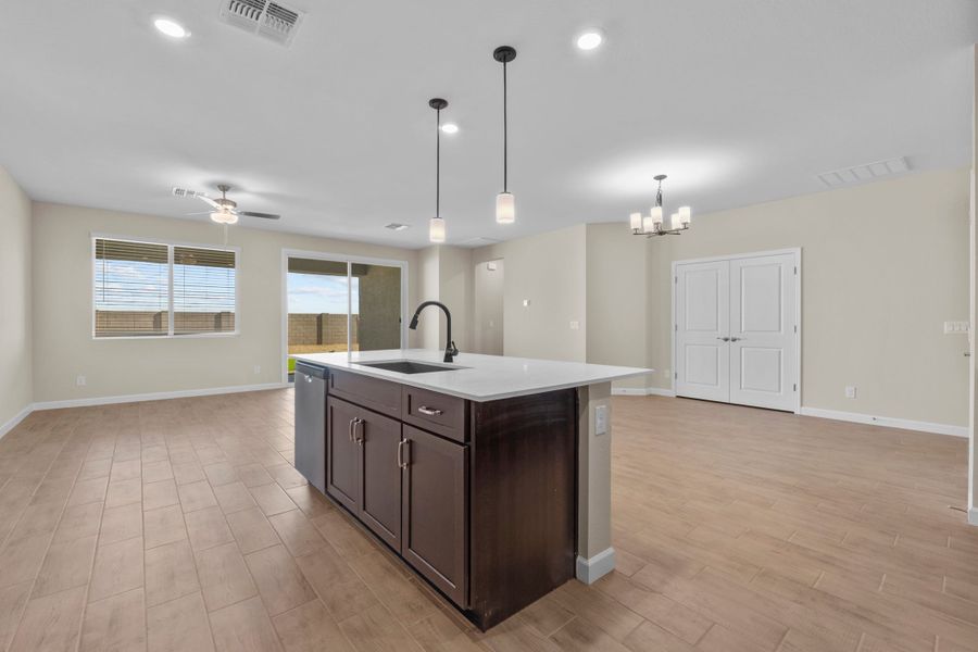 1,592sf New Home in Surprise, AZ. - Slide 7 1,592sf New Home in Surprise, AZ. - Slide 7