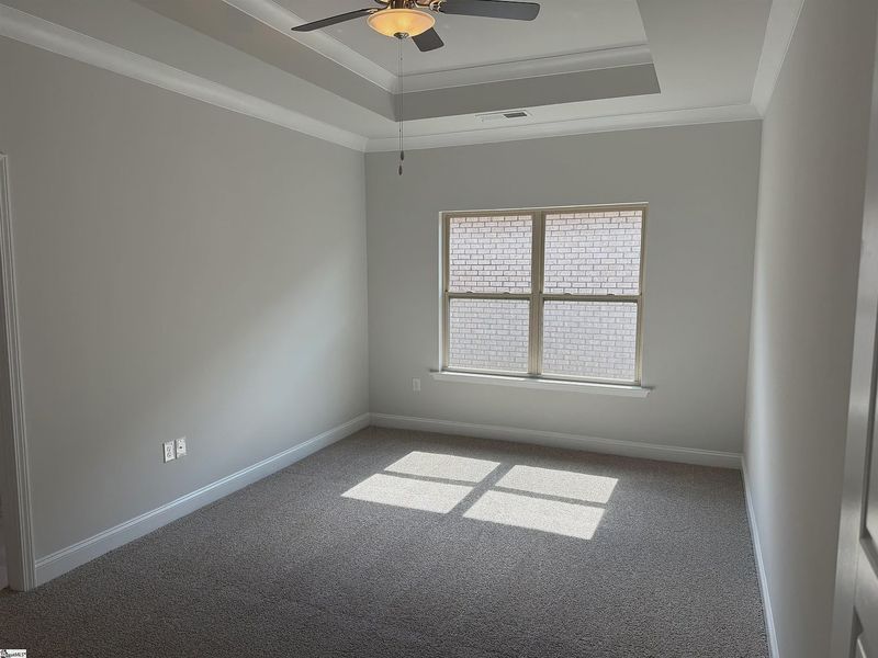 Spacious, unfurnished interior of a new home in Bracken Woods, Piedmont (Image 16).