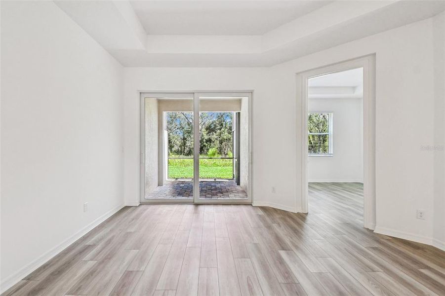 Spacious, unfurnished interior of a new home in Sweetwater at Lakewood Ranch, Lakewood Ranch (Image 25).