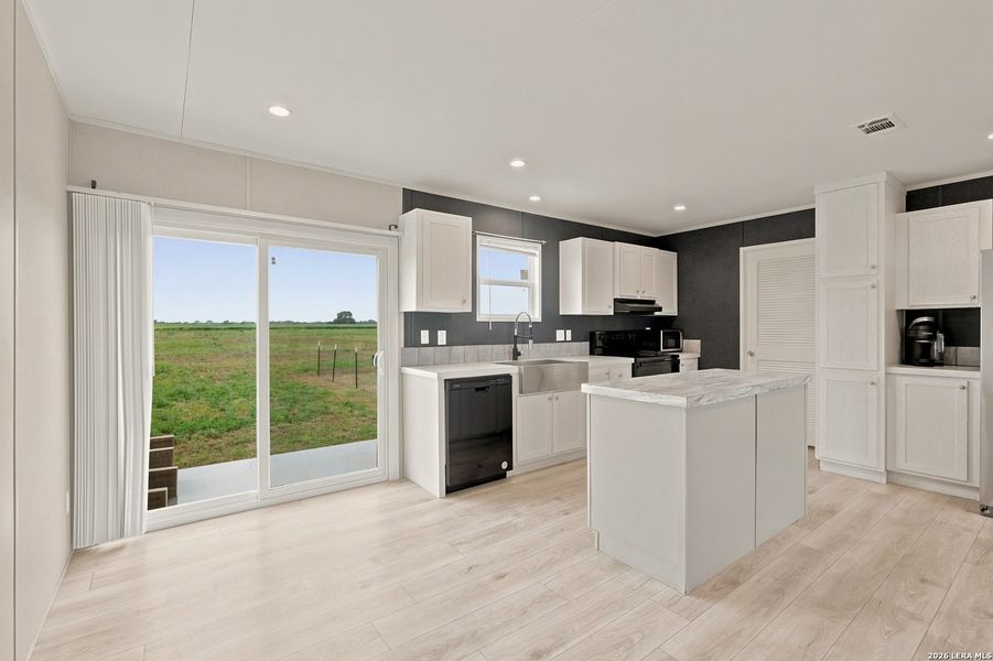 Furnished interior view inside a new home in , Hondo (Image 7).