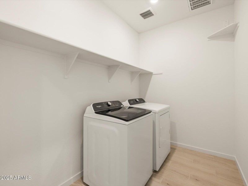 Included Washer & Dryer Included Washer & Dryer