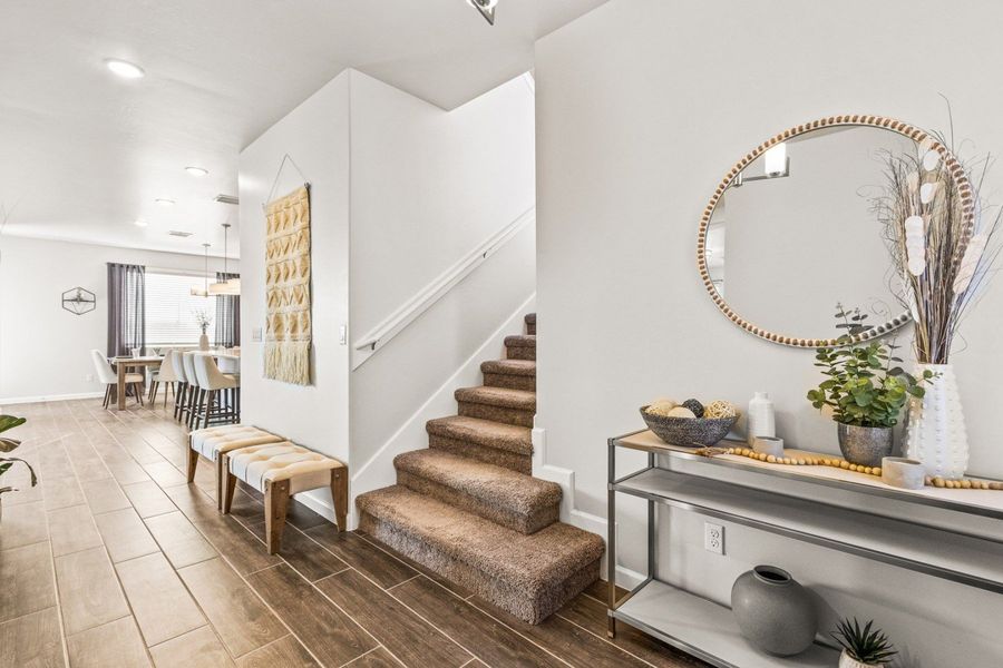 Representative furnished interior of a home built from the Timberon I by Hakes Brothers in Hillside Park, El Paso (Image 6).