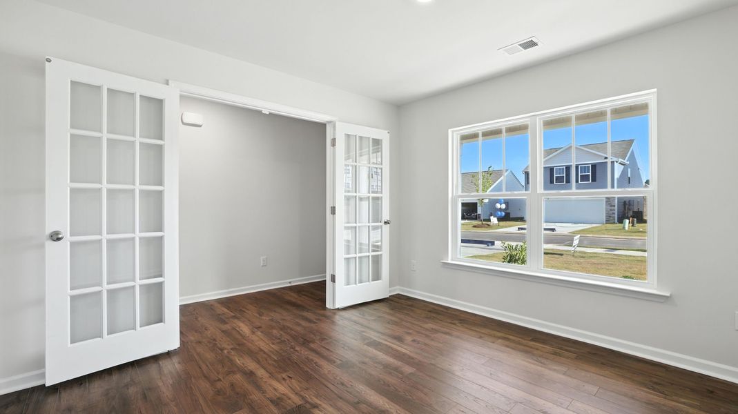 Spacious, unfurnished interior of a new home in Treemont Commons, Wellford (Image 15). Spacious, unfurnished interior of a new home in Treemont Commons, Wellford (Image 15).