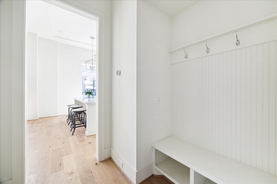 Spacious, unfurnished interior of a new home in , Houston (Image 20).