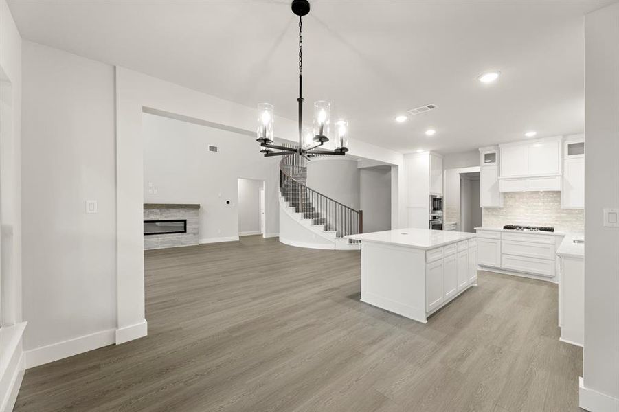 15. 3707 Ironwood - Nook (2)