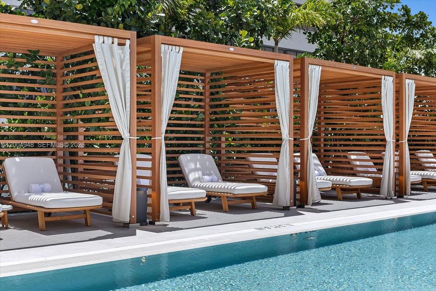 Community amenities in , Miami (Image 18).