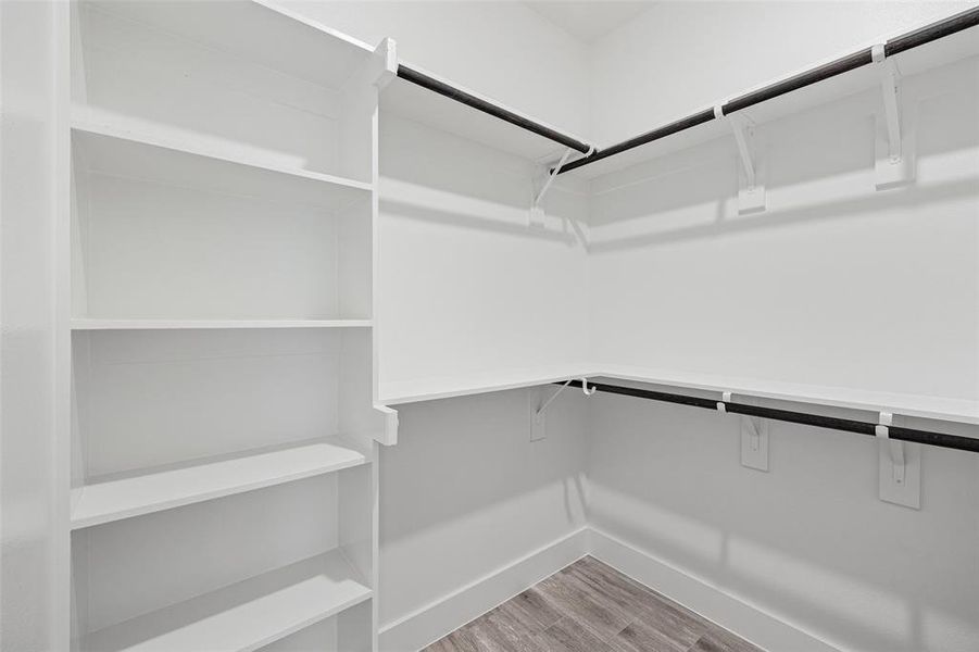 Spacious, unfurnished interior of a new home in , Granbury (Image 27).