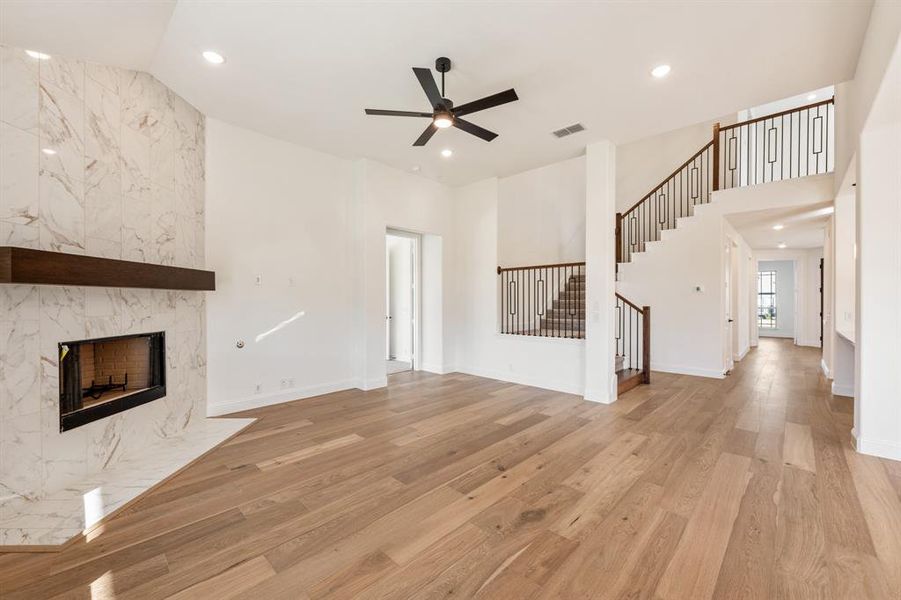 Spacious, unfurnished interior of a new home in Bear Creek Classic 60, Lavon (Image 18). Spacious, unfurnished interior of a new home in Bear Creek Classic 60, Lavon (Image 18).