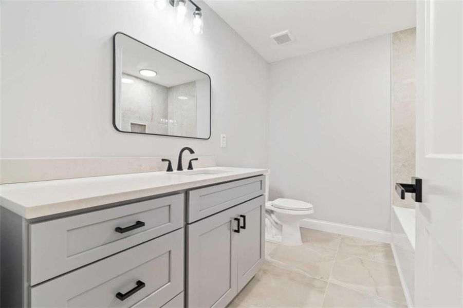 Furnished interior view inside a new home in , Gainesville (Image 17).