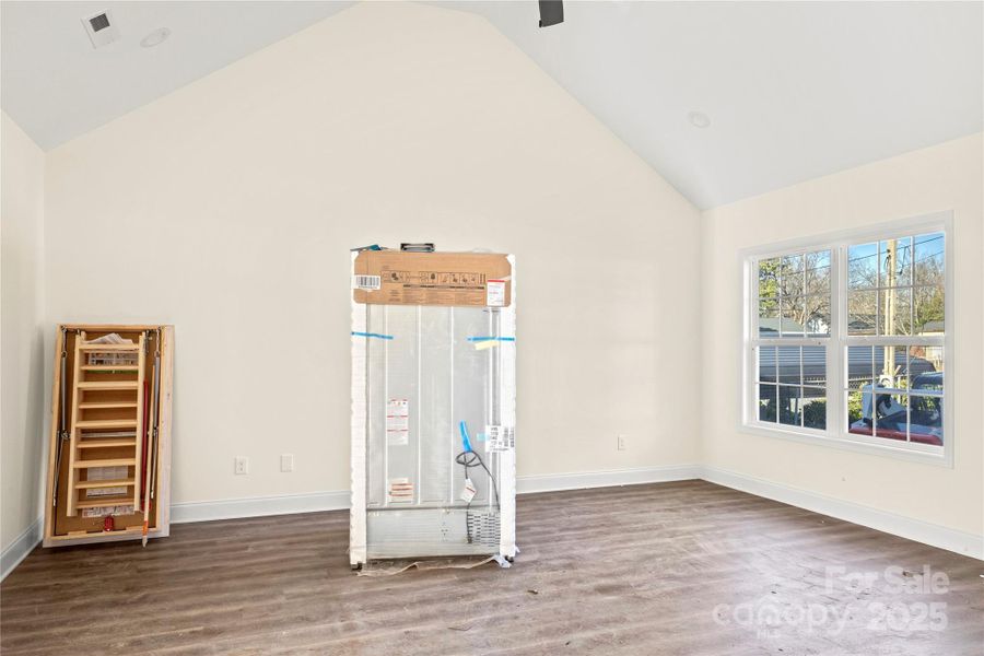 Spacious, unfurnished interior of a new home in , Rock Hill (Image 11).