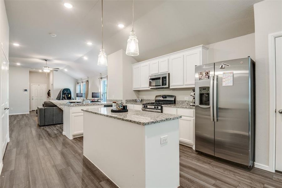 Furnished interior view inside a new home in Esperanza, Mesquite (Image 17).