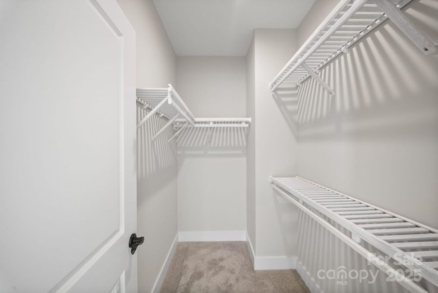 Spacious, unfurnished interior of a new home in , Asheville (Image 24).