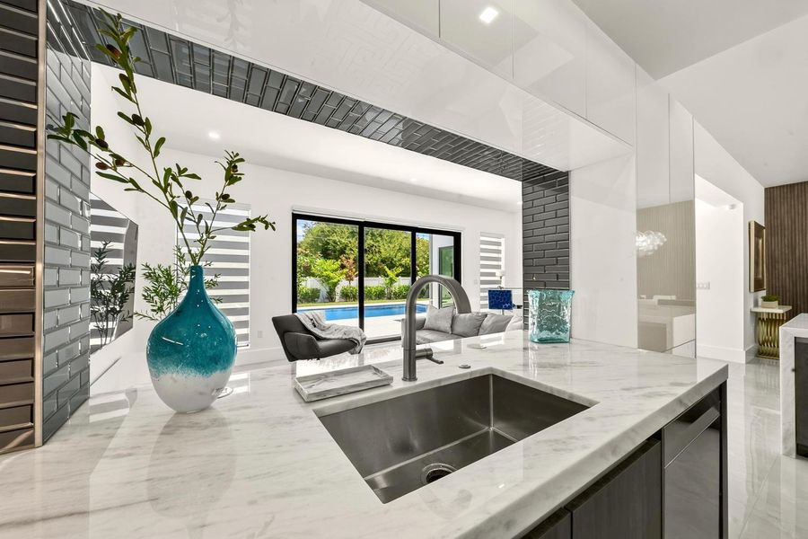033-005-Kitchen-1500x1000 033-005-Kitchen-1500x1000