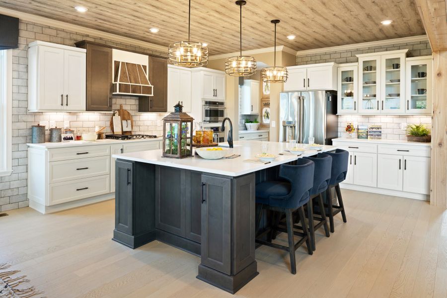 Representative furnished interior of a home built from the Paxton by Fischer Homes in Veranda Manor, Canton (Image 8).