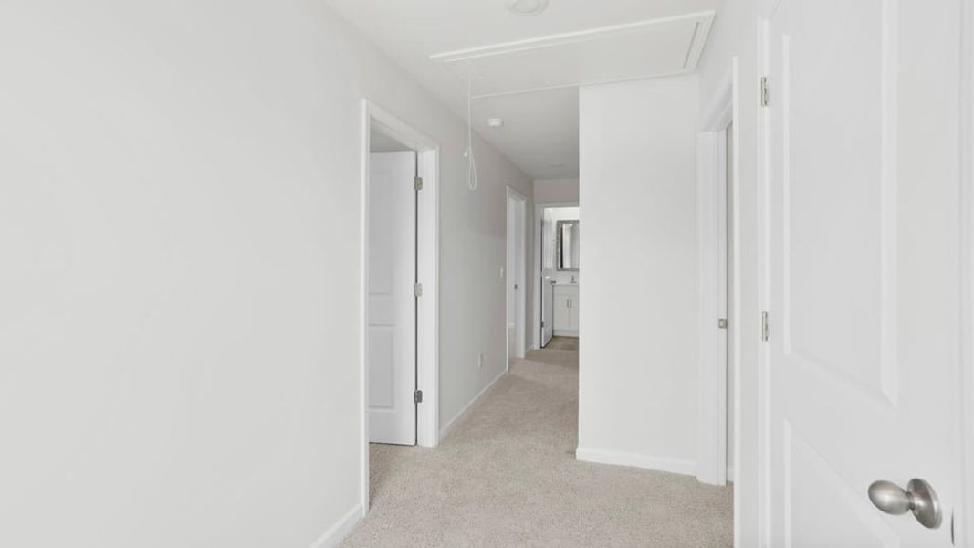Spacious, unfurnished interior of a new home in Varner Station, Woodruff (Image 26).