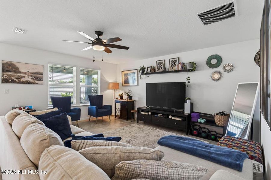 Furnished interior view inside a new home in Wells Landing, Jacksonville (Image 17). Furnished interior view inside a new home in Wells Landing, Jacksonville (Image 17).