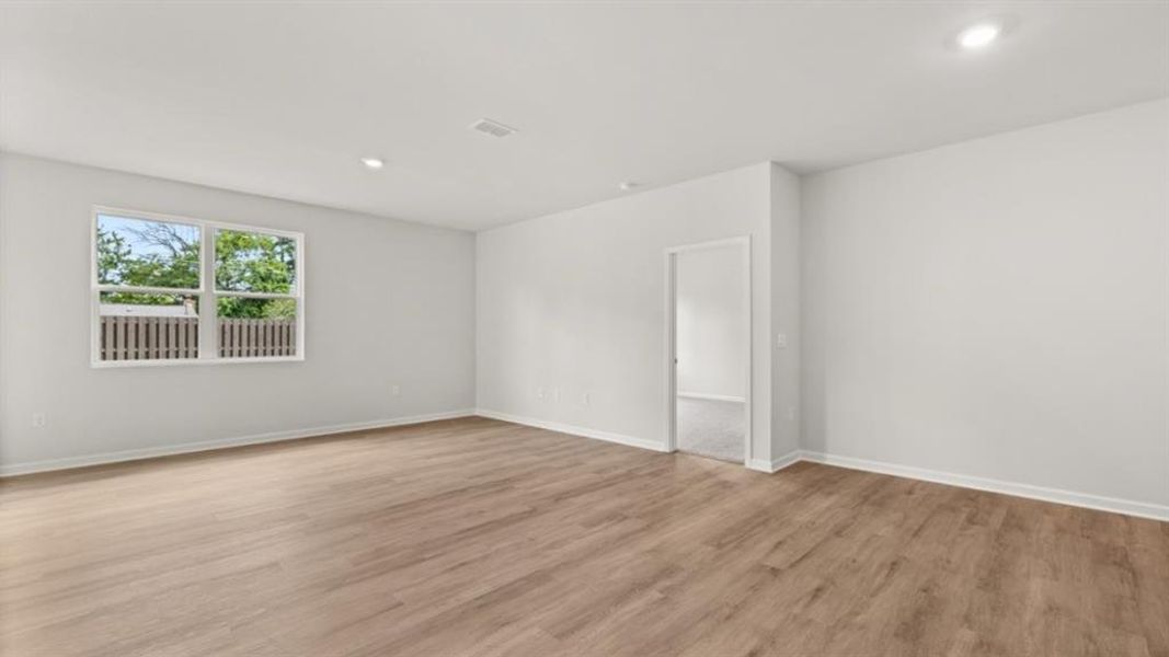 Spacious, unfurnished interior of a new home in Northberry, Rome (Image 26). Spacious, unfurnished interior of a new home in Northberry, Rome (Image 26).
