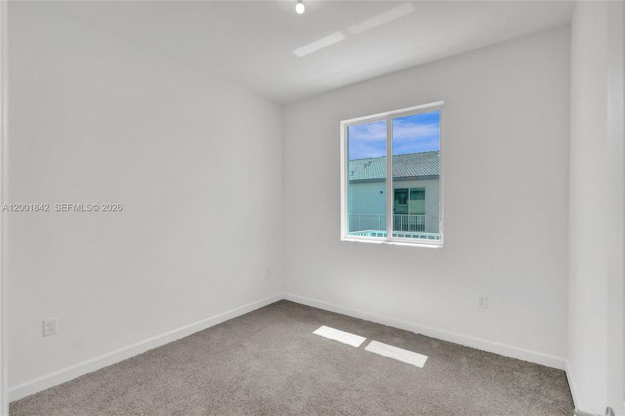 Spacious, unfurnished interior of a new home in , Homestead (Image 33).