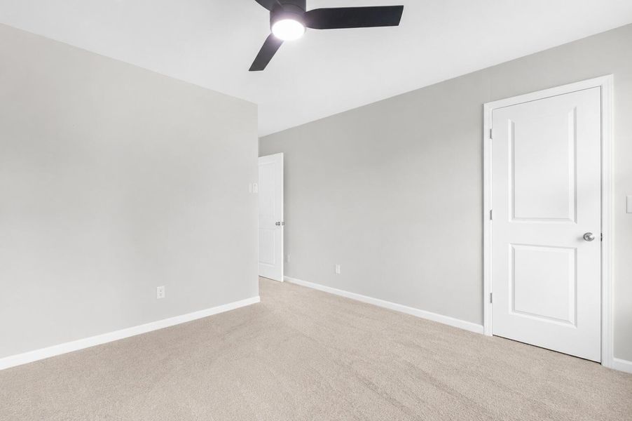 Spacious, unfurnished interior of a new home in High Point at Foxbank, Moncks Corner (Image 23).