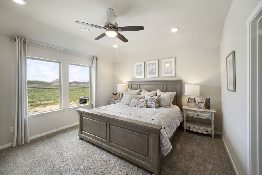 Representative furnished interior of a home built from the Austin by Beazer Homes in Laurel Landing: Founders Collection, Alvin (Image 13). Representative furnished interior of a home built from the Austin by Beazer Homes in Laurel Landing: Founders Collection, Alvin (Image 13).